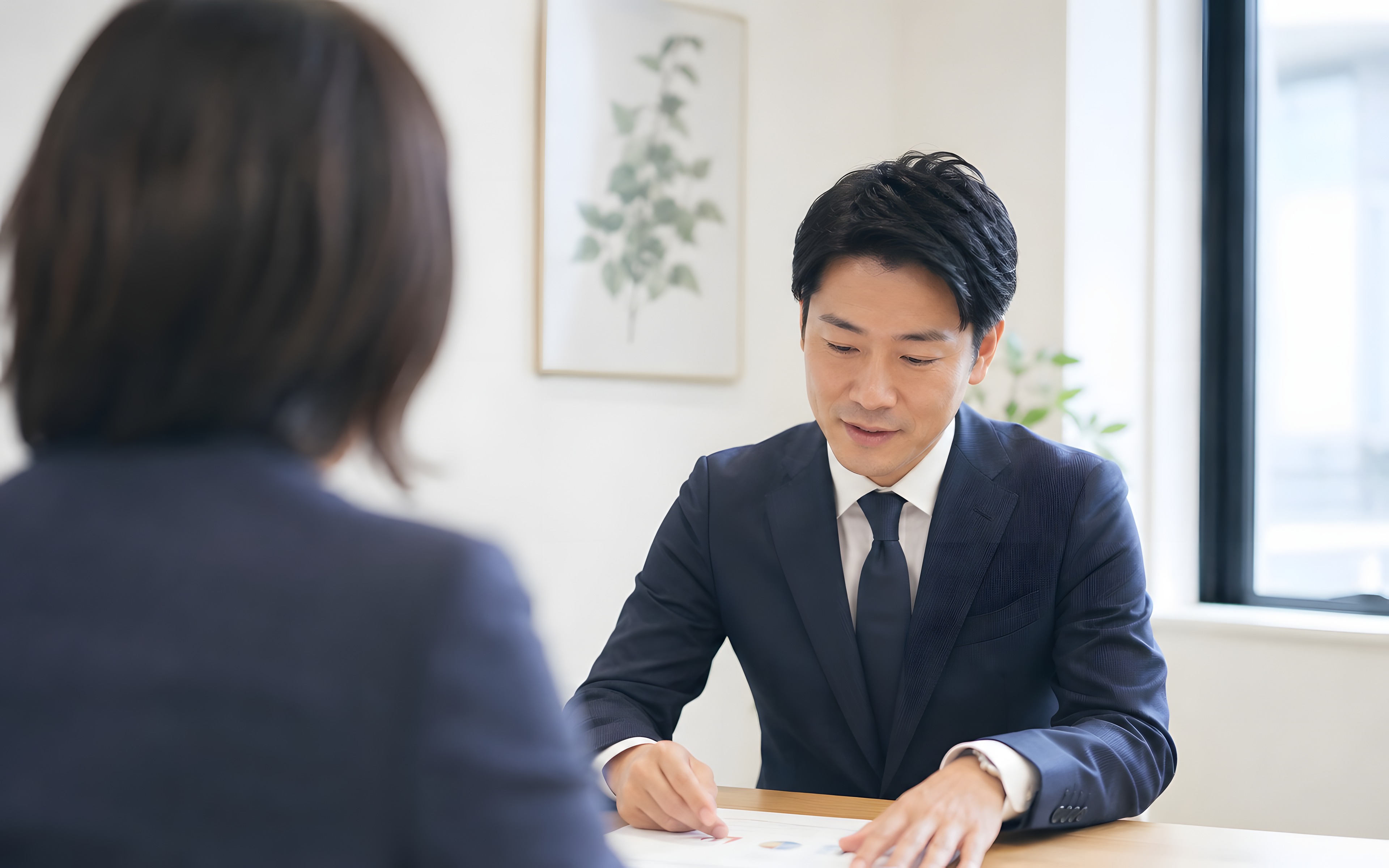事務所⁠で⁠の相談⁠の様子
